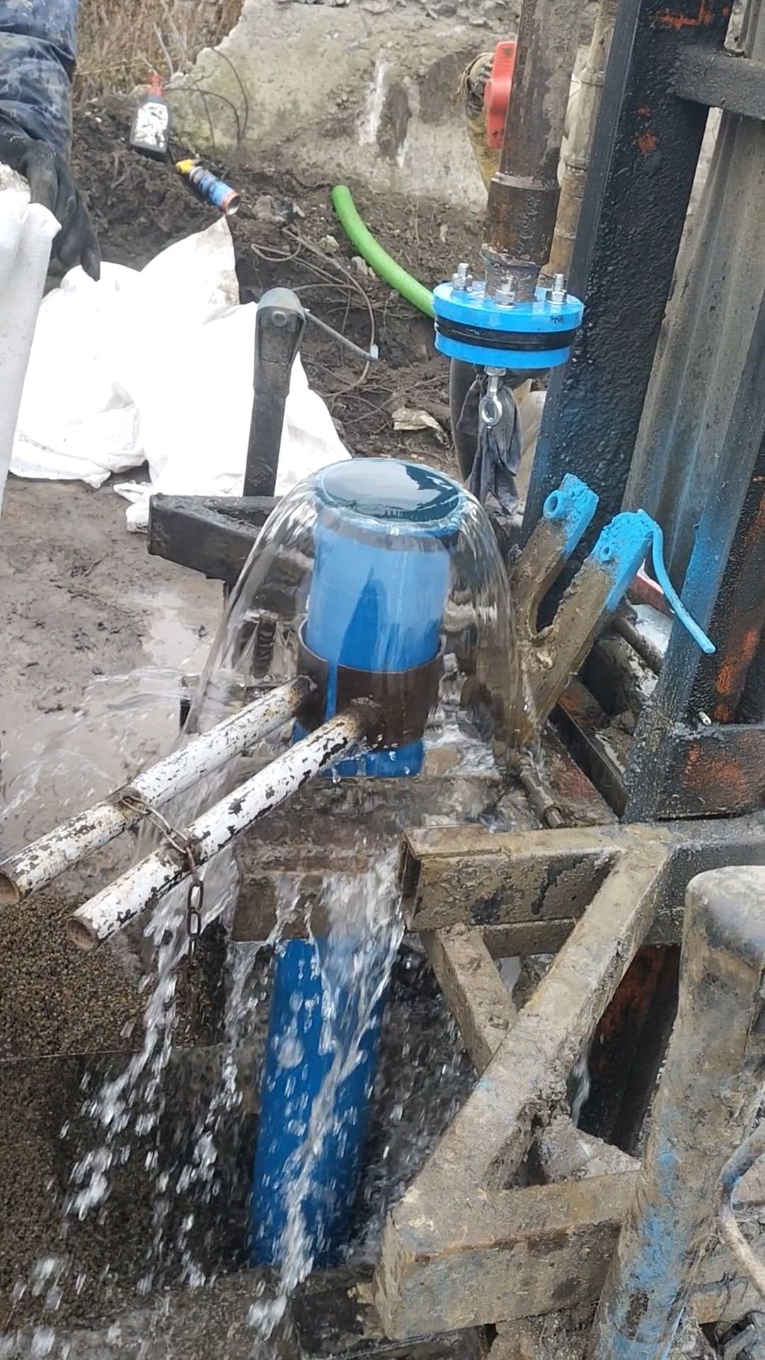 Буріння свердловини на воду в Ромнах, Роменський район